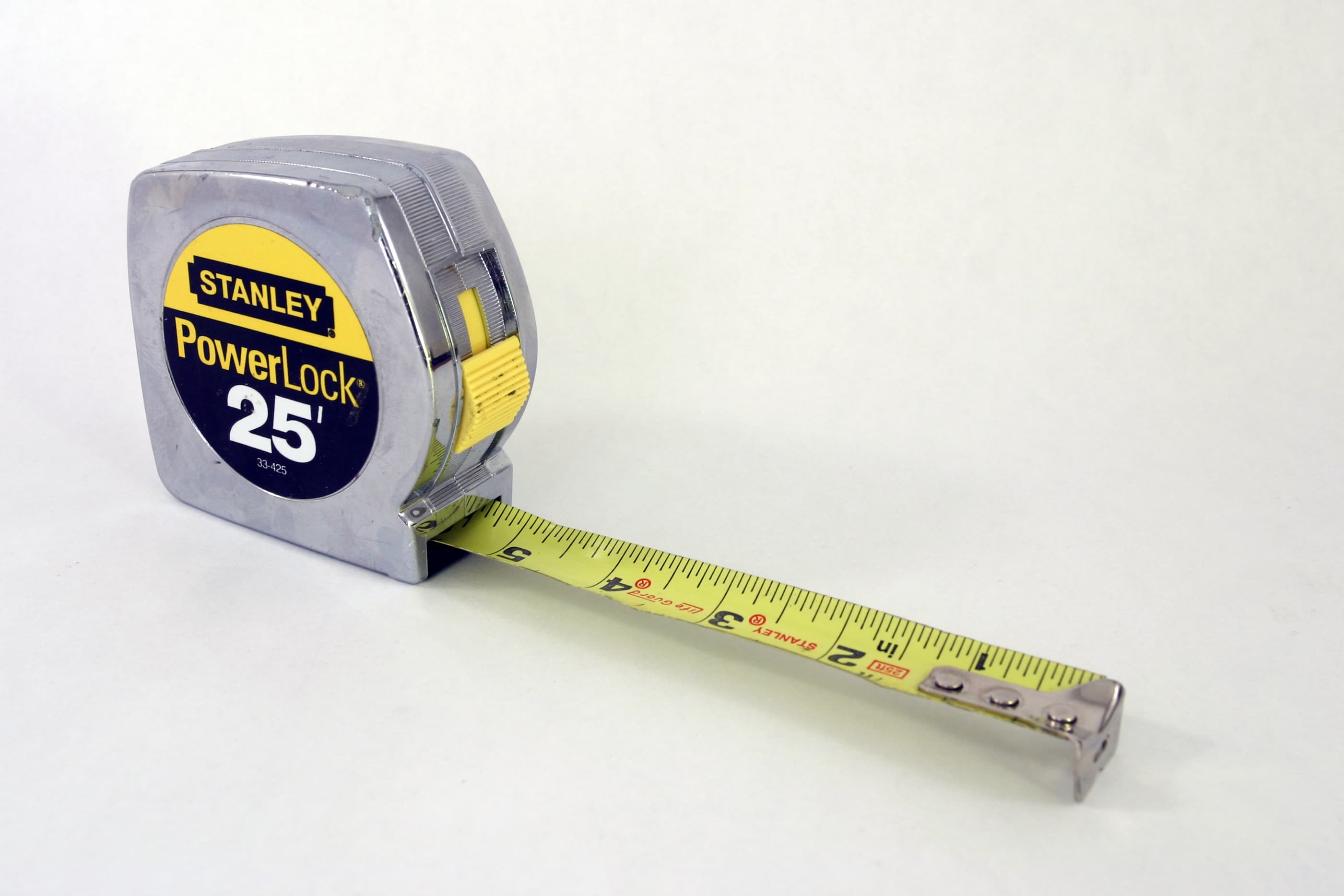 Stanley PowerLock 25-foot tape measure, model 33-425